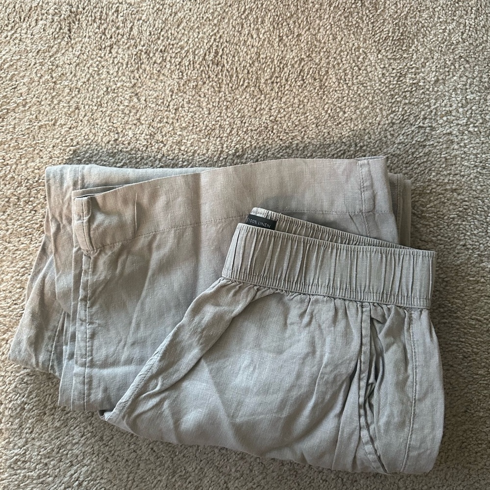 Tahari Light Gray Women's Pants